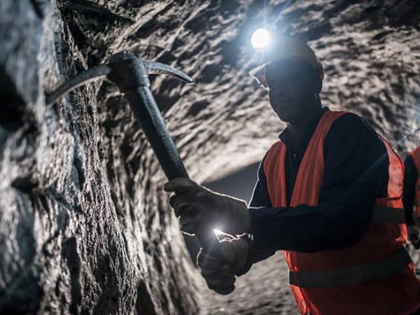 El sector industrial en Colombia se reactiva: los seis sectores que impulsan el crecimiento en 2025