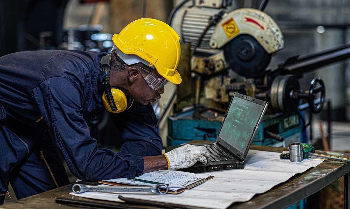 Tecnología y Seguridad en la Minería en Colombia: Innovaciones para Operaciones más Seguras y Eficientes