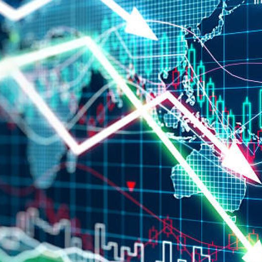 Es esencial impulsar el crecimiento económico para promover la inversión y dinamizar todos los sectores productivos del país.